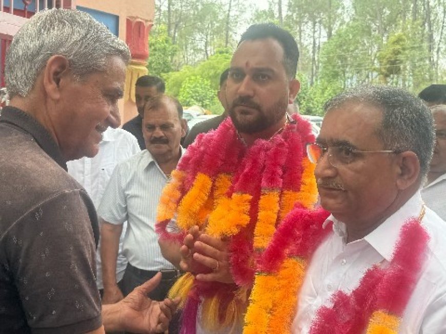 विधानसभा क्षेत्र नादौन के तहत भाजपा मंडल गलोड़ के पपलाह ब्राह्मणा में विकसित भारत संकल्प सभा का आयोजन