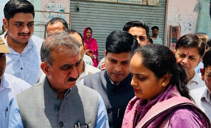 मुख्यमंत्री सुक्खू का भोरंज में भव्य स्वागत, केकेसी प्रदेश चेयरमैन राजीव राणा के नेतृत्व में हुआ जोरदार आयोजन